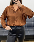 Chemise en satin cloutée chocolat
