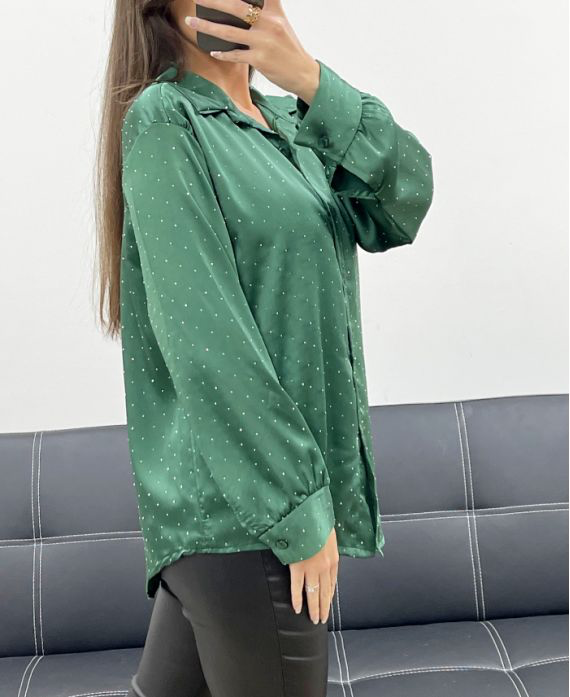 Chemise en satin cloutée vert