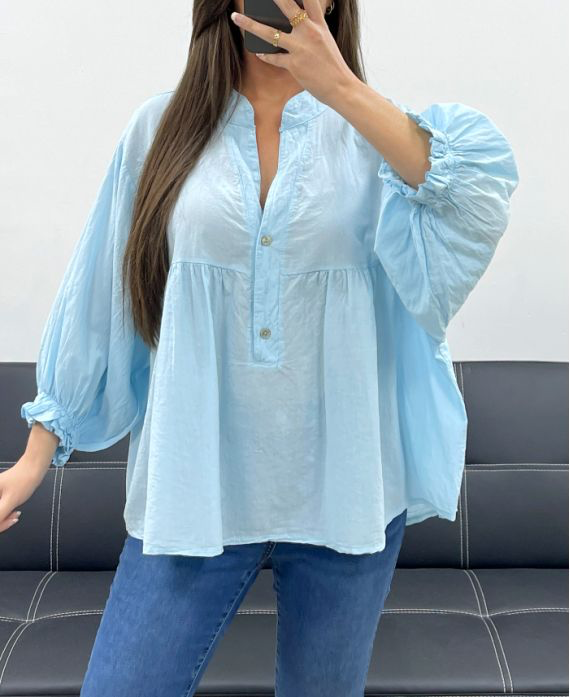 Blouse bleu clair