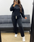 Ensemble noir sweat et pantalon 2 poches