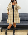 Manteau en tweed beige avec doublure et poches