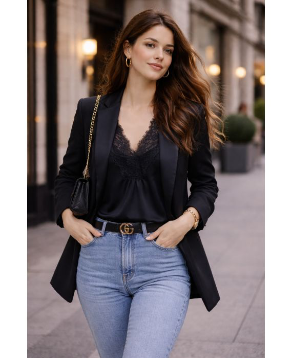 Top satin long a dentelle noir