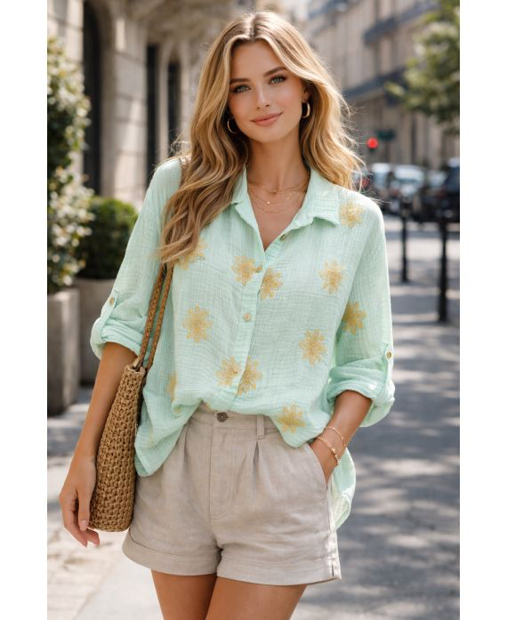 Chemise gaze de coton broderie vert pastel