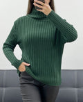 Pull en maille cotelée vert