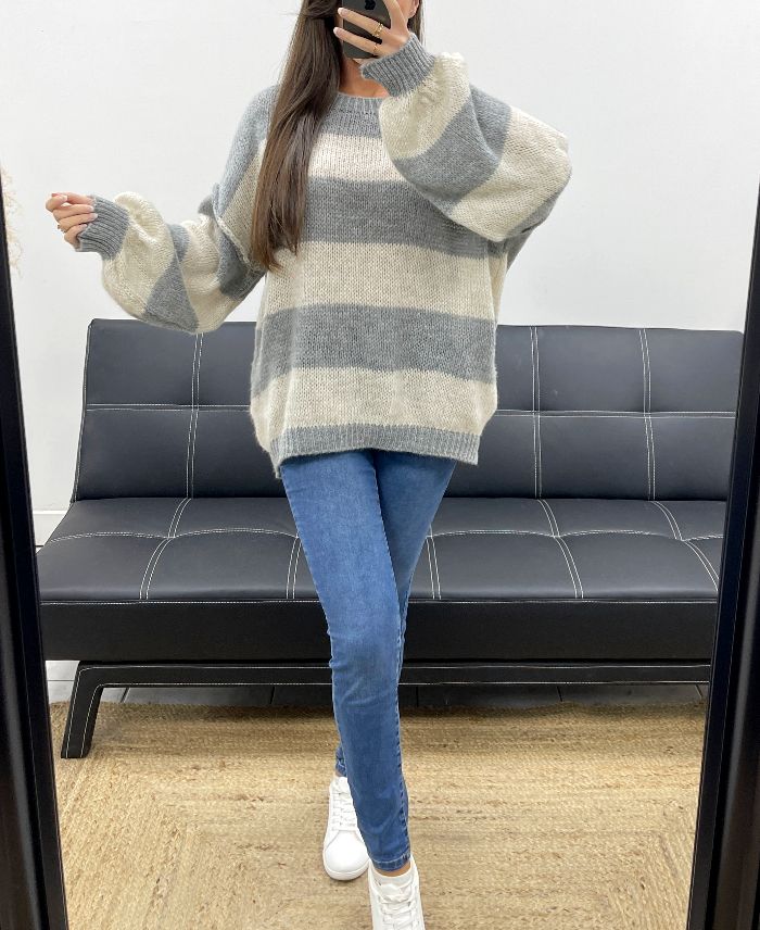 Pull oversize a rayures gris